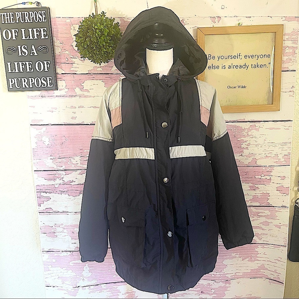 ASHLEY BY 26 International Track Jacket Medium